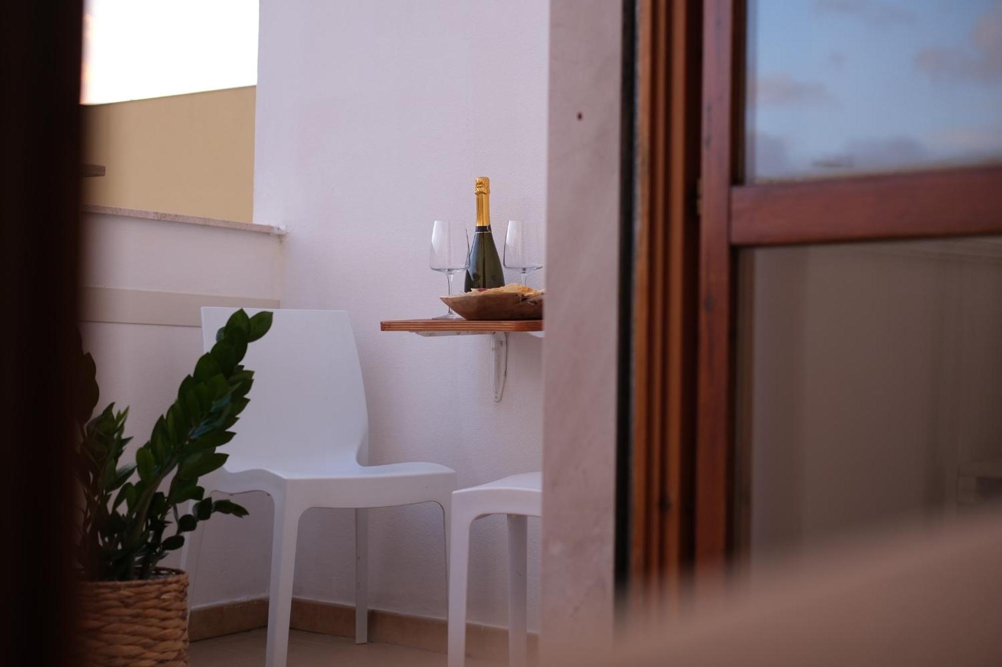 Bed and Breakfast Darrere Del Port Alghero Zewnętrze zdjęcie